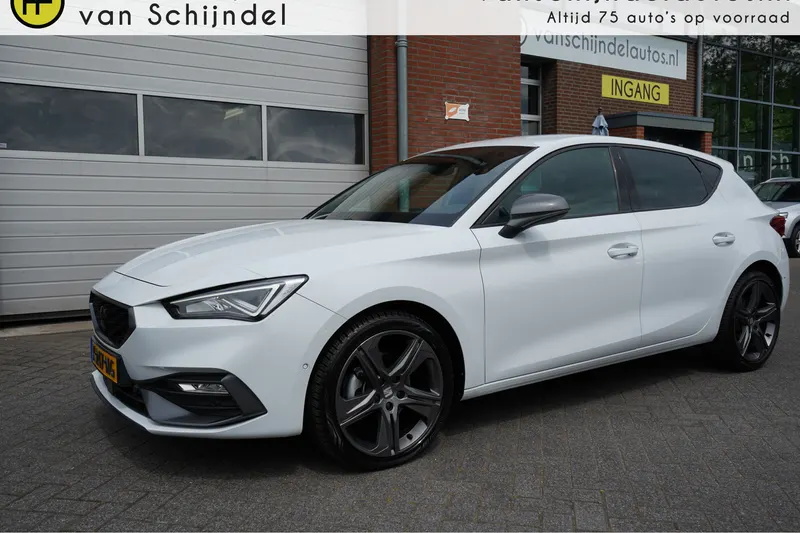 SEAT Leon (2024)