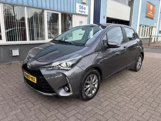Toyota Yaris (2018) — foto 1