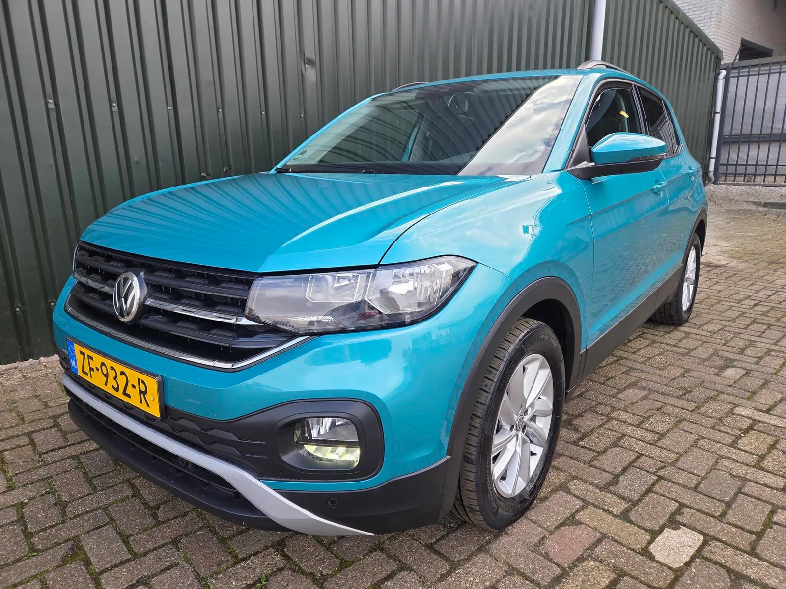 Volkswagen T-Cross (2019) — foto 1