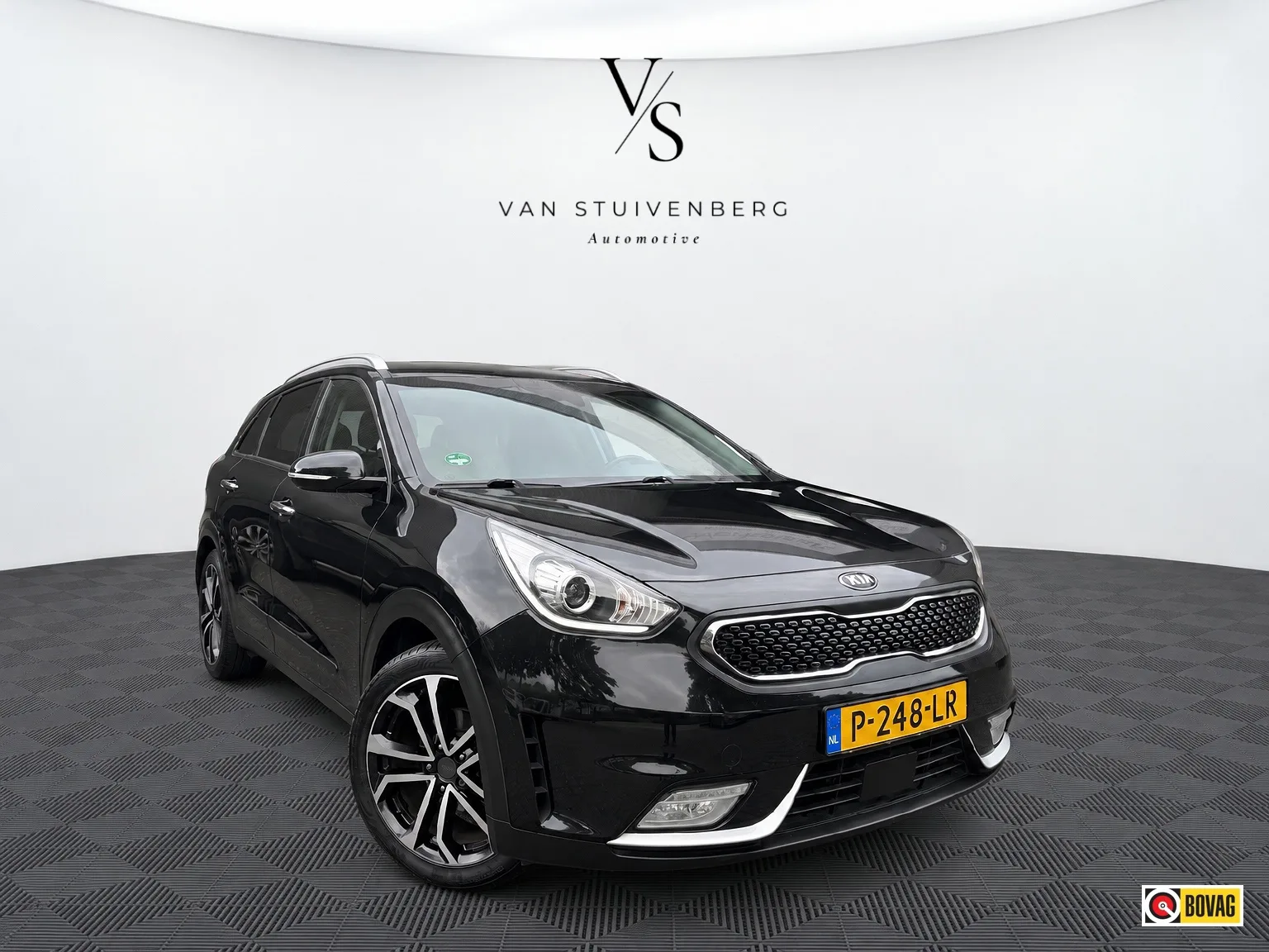 Kia Niro (2017) — foto 1