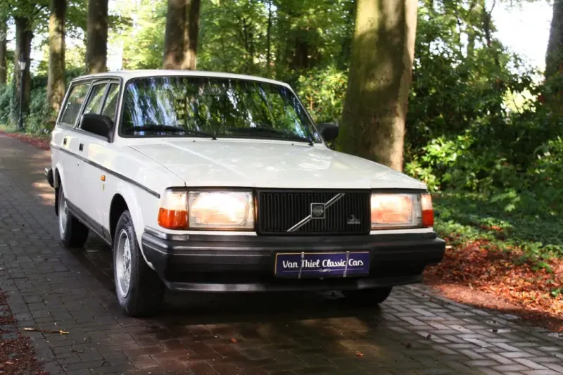 Volvo 240 (1990)