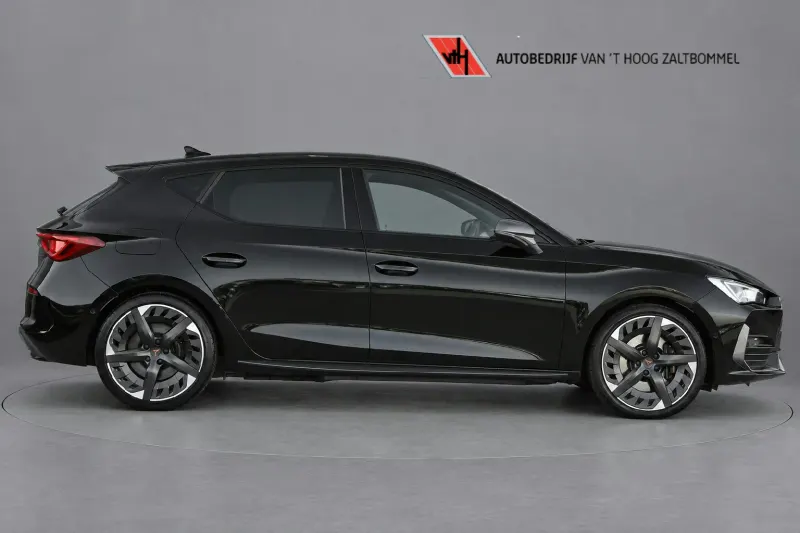 CUPRA Leon (2022)