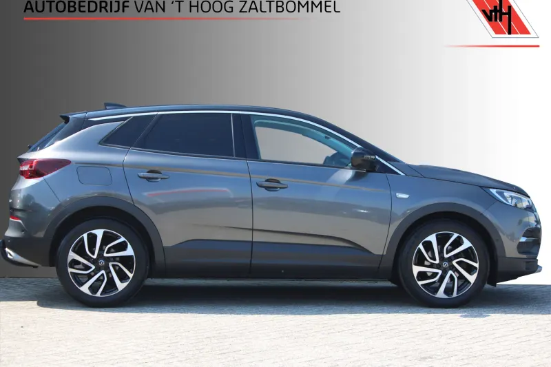 Opel Grandland X (2019)