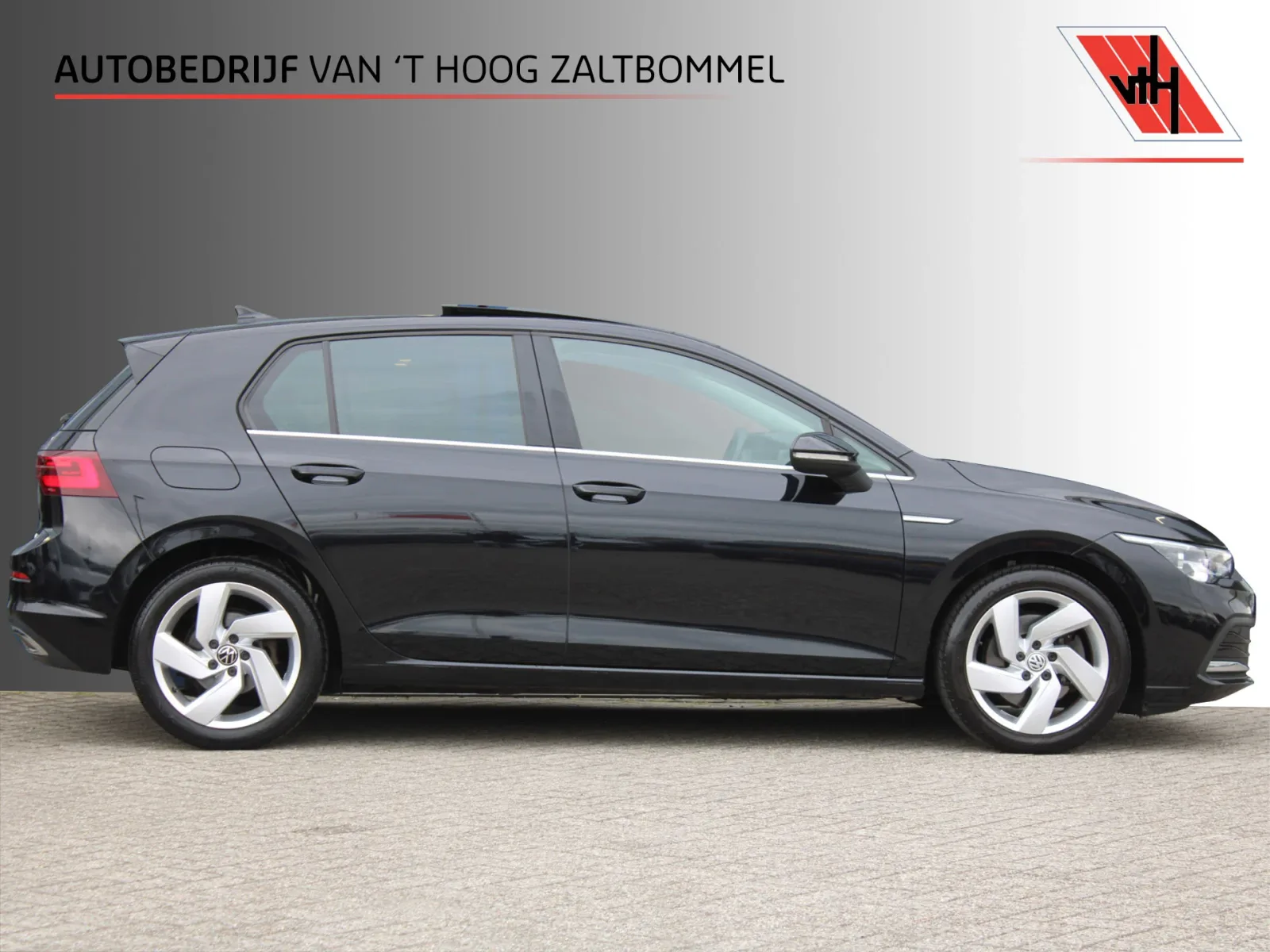 Volkswagen Golf (2020) — foto 1