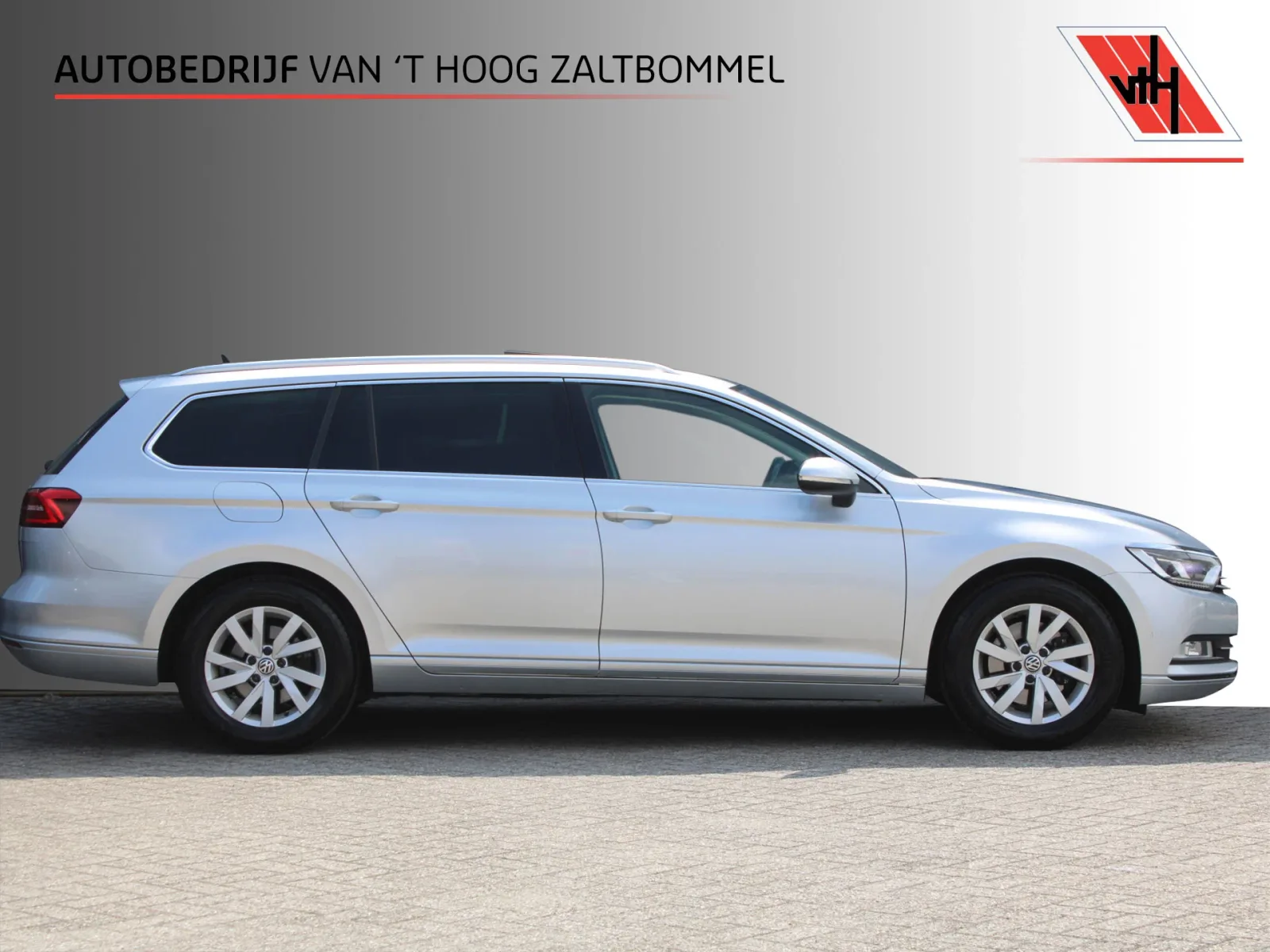 Volkswagen Passat (2018) — foto 1