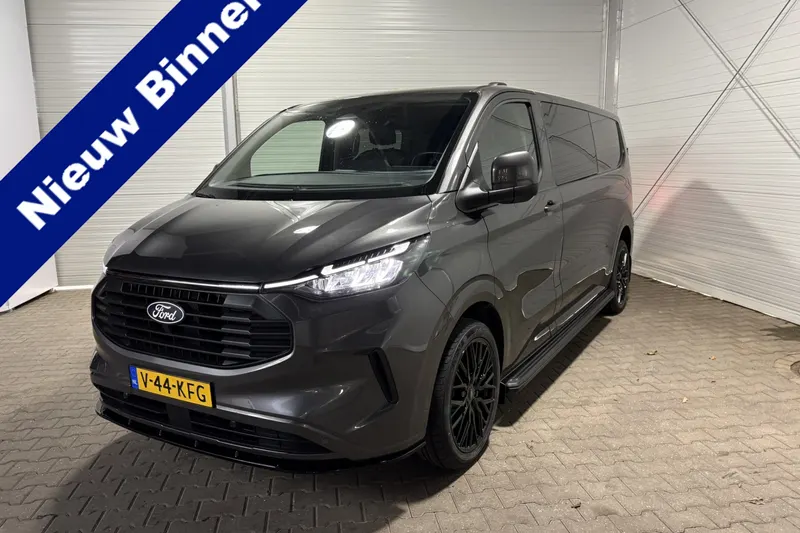 Ford Transit Custom (2024)