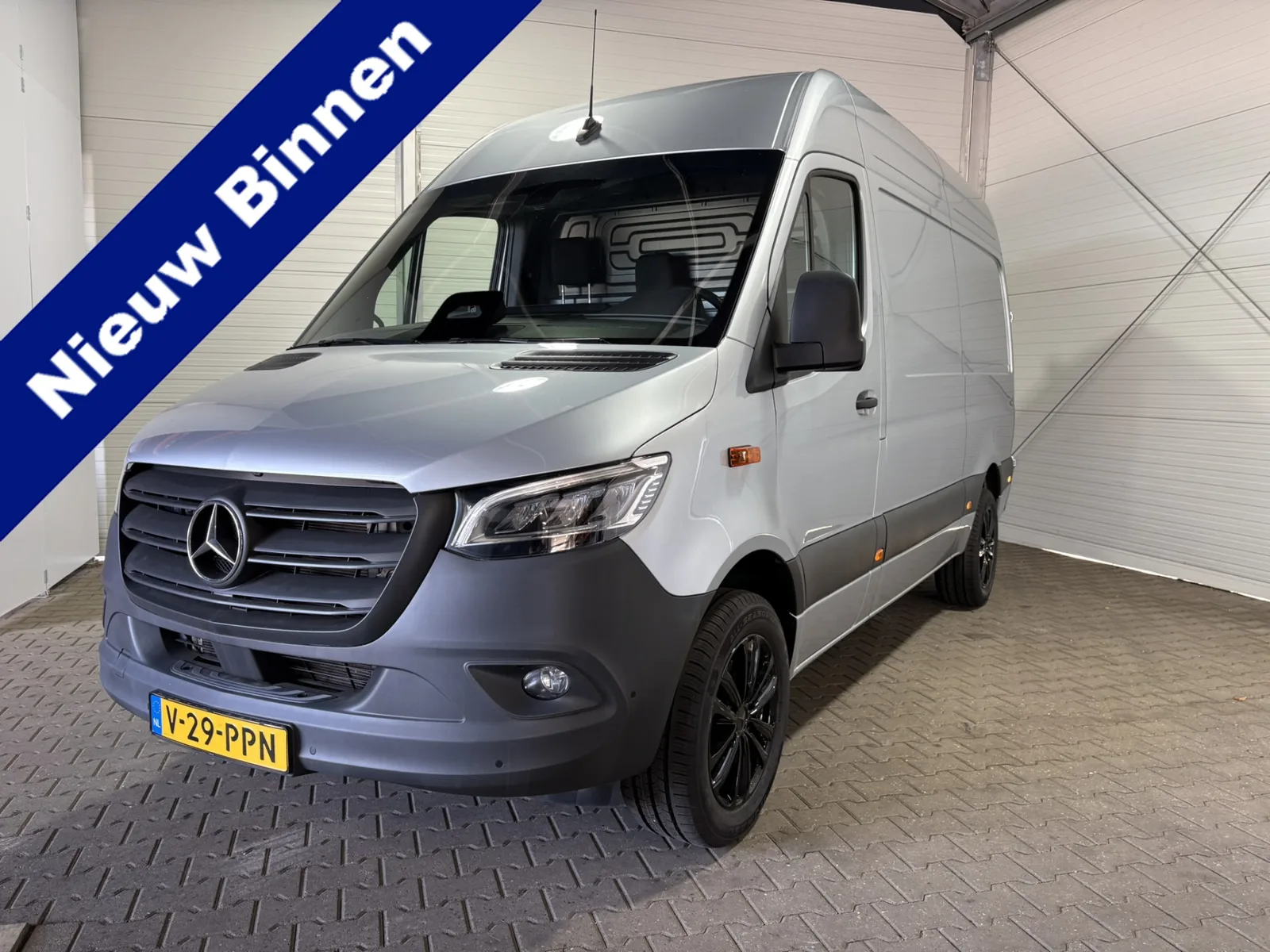 Mercedes-Benz Sprinter (2024) — foto 1