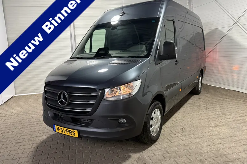 Mercedes-Benz Sprinter (2024)