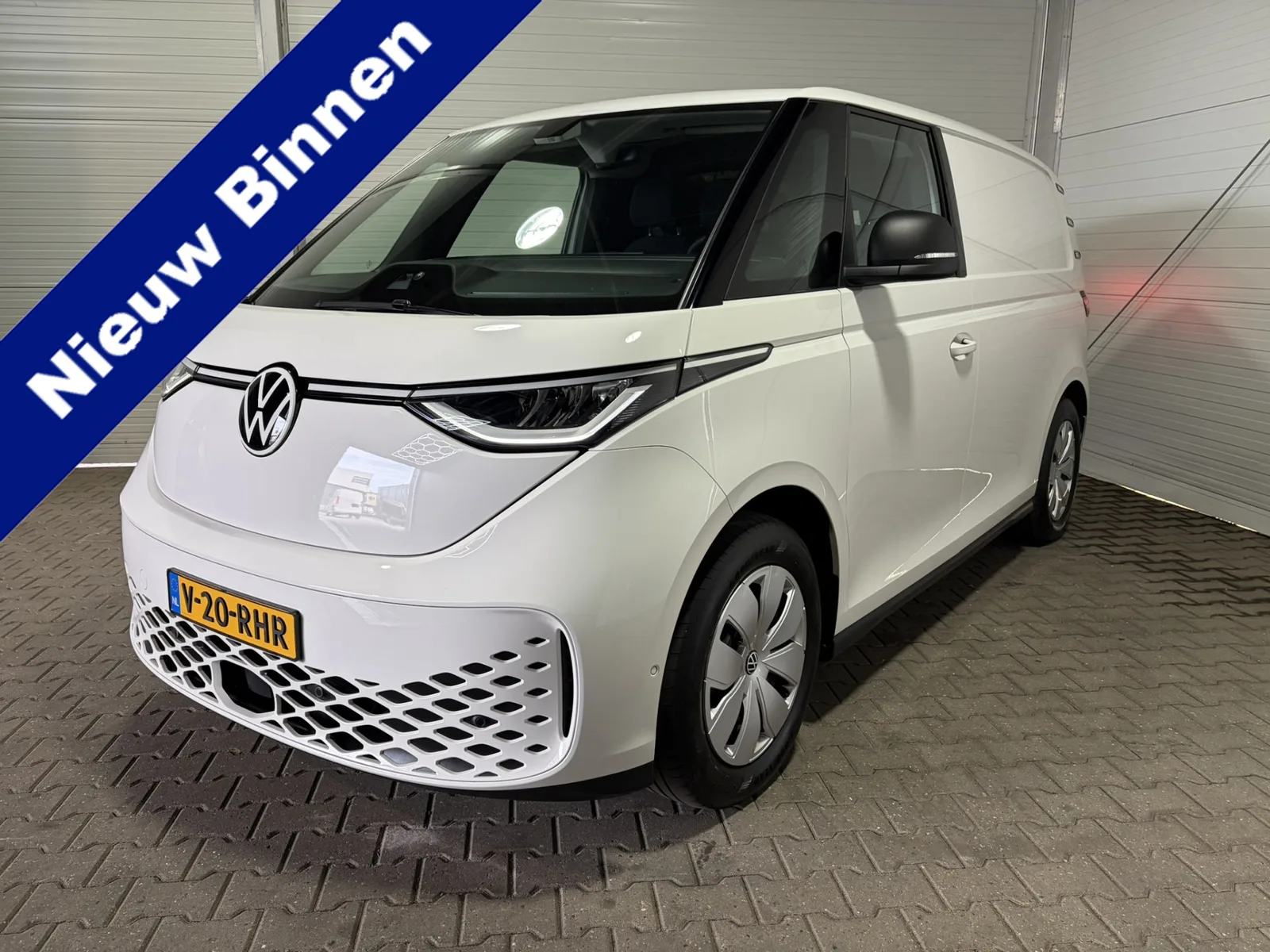 Volkswagen ID. Buzz Cargo (2023) — foto 1