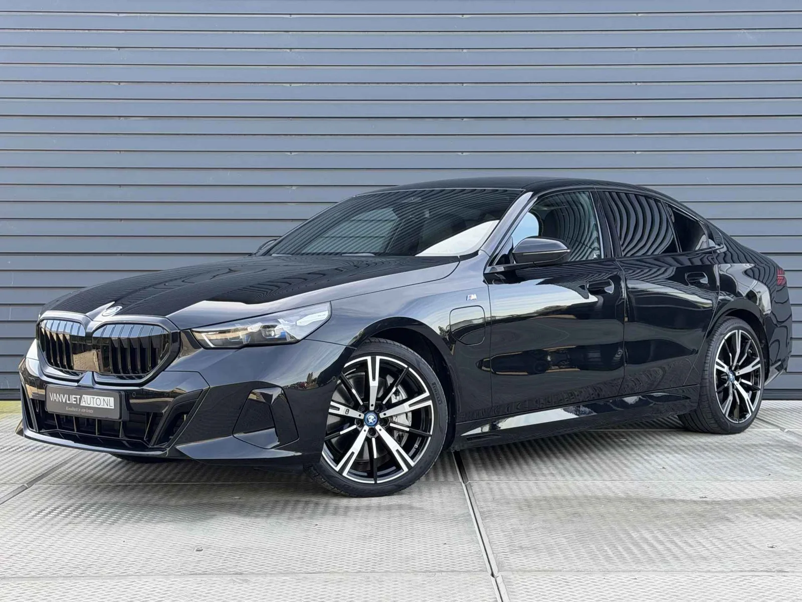 BMW 5-Serie (2024) — foto 1