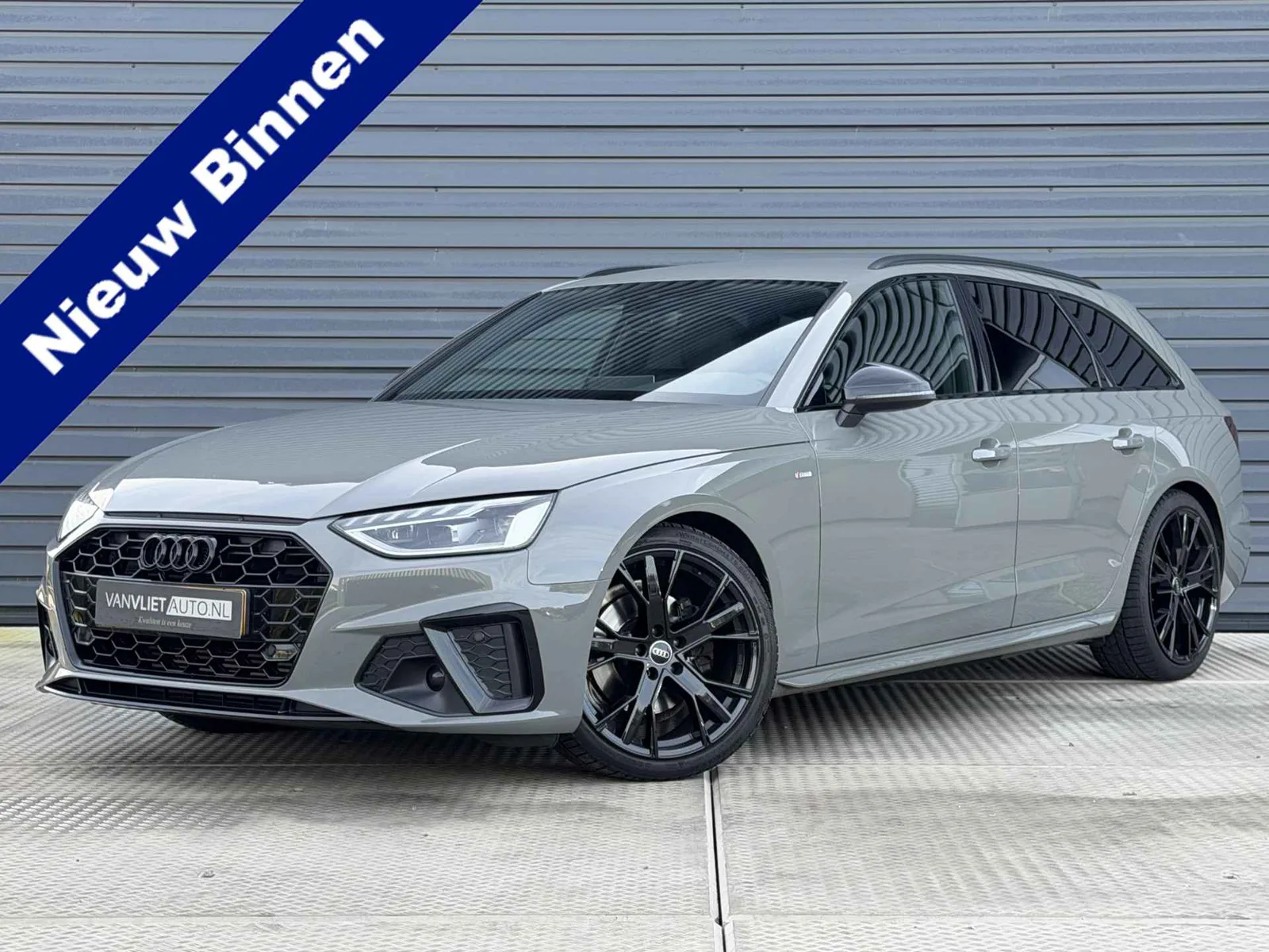 Audi A4 (2022) — foto 1