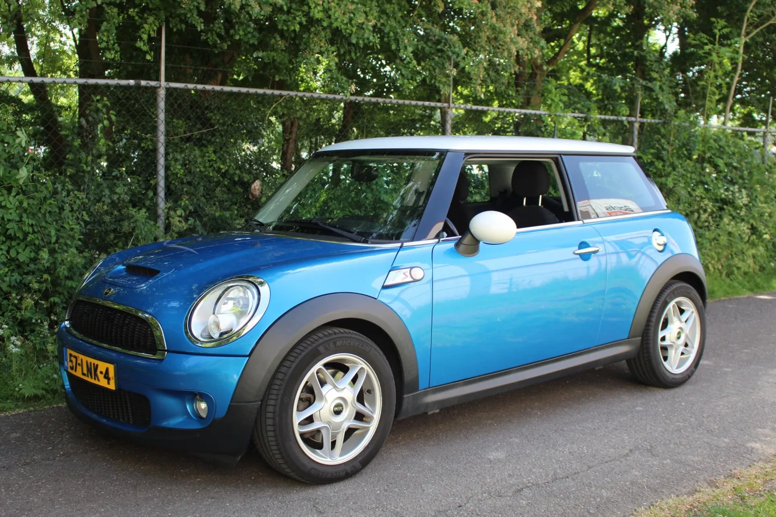 MINI Cooper S (2010) — foto 1