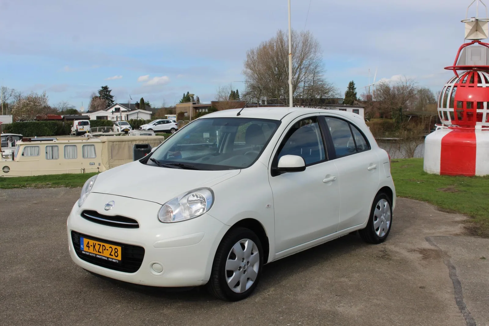 Nissan Micra (2013) — foto 1