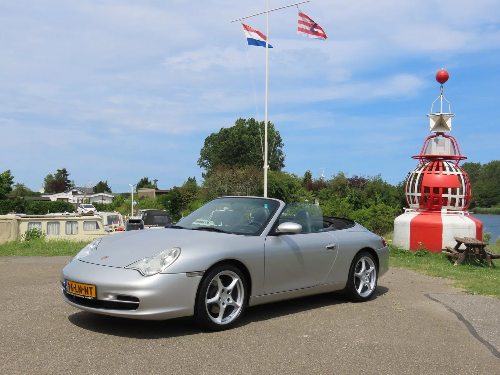 Porsche 911 (2003) — foto 1