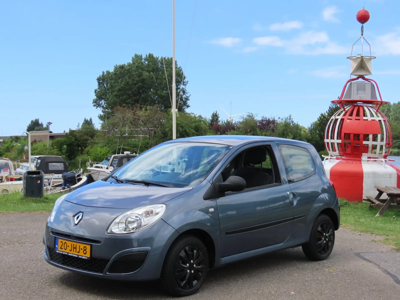 Renault Twingo (2009) — foto 1