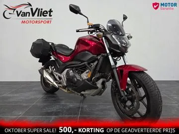 Honda NC 750 S (2018) — foto 1