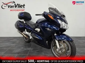 Honda ST 1300 Pan European (2005) — foto 1