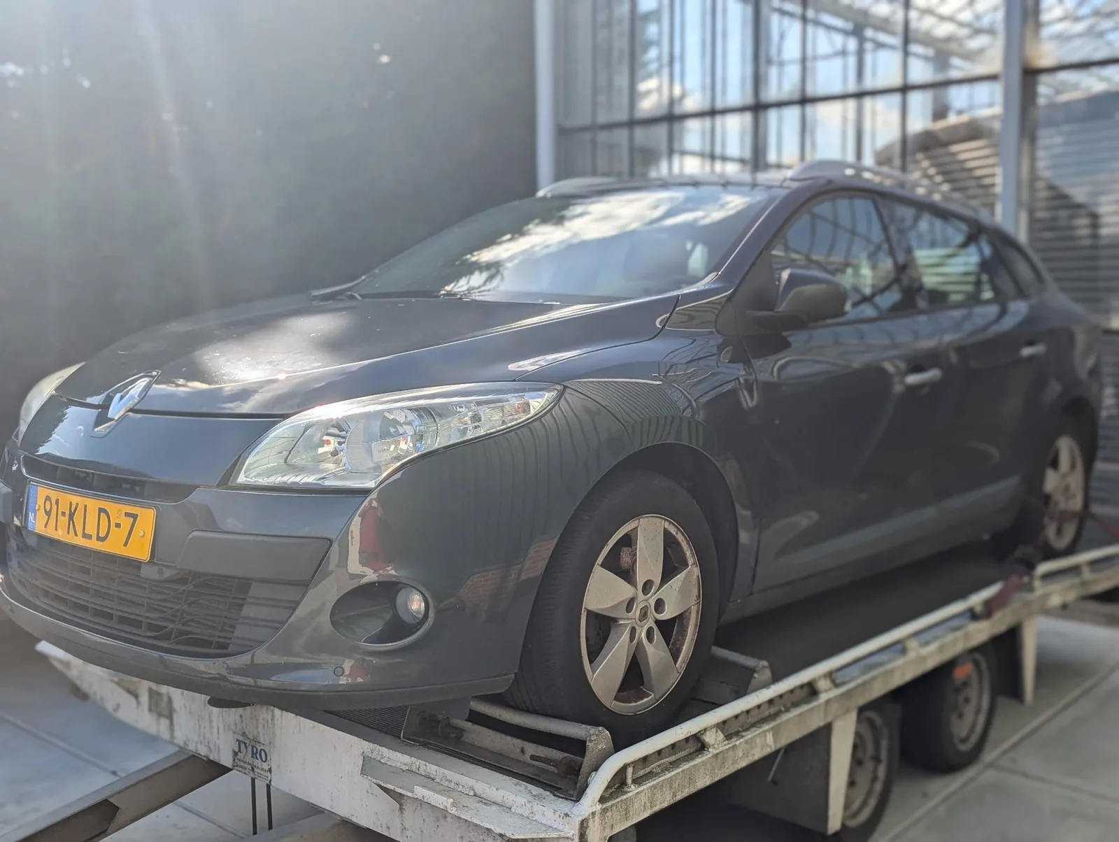 Renault Mégane (2010) — foto 1