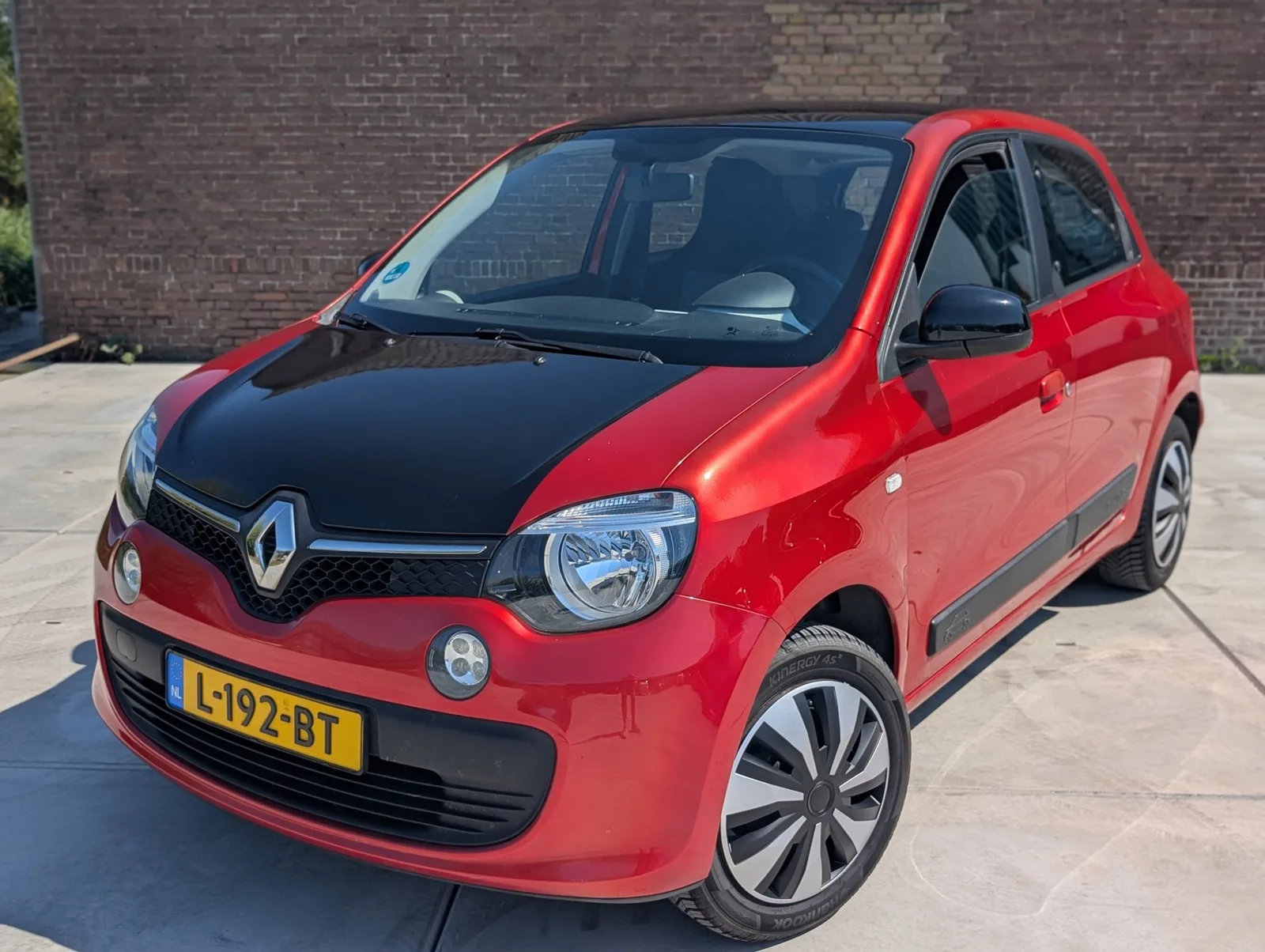 Renault Twingo (2015) — foto 1