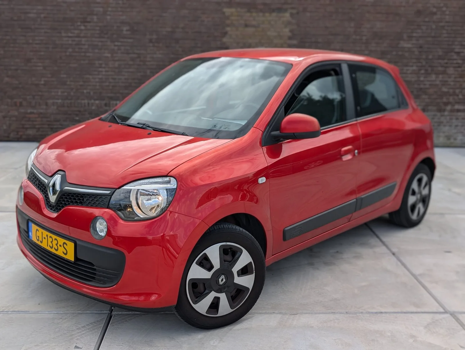 Renault Twingo (2015) — foto 1