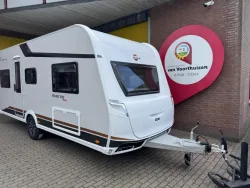 Bürstner Averso Plus (2025) — foto 1