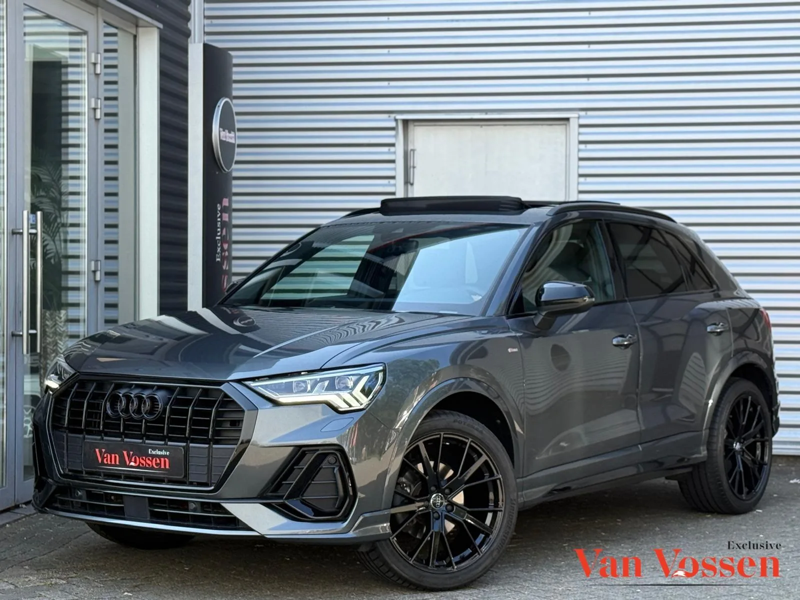 Audi Q3 (2021) — foto 1