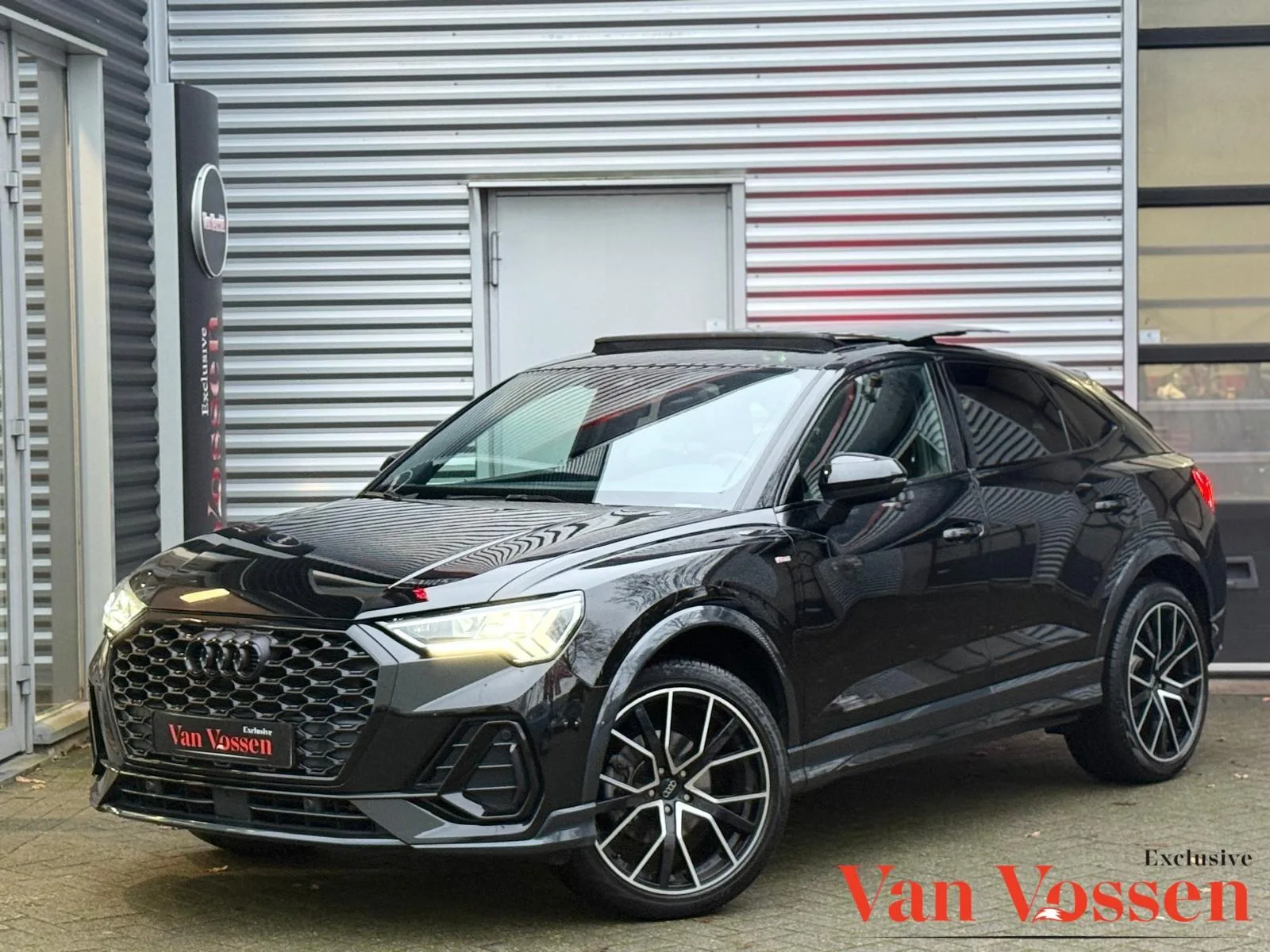 Audi Q3 (2021) — foto 1