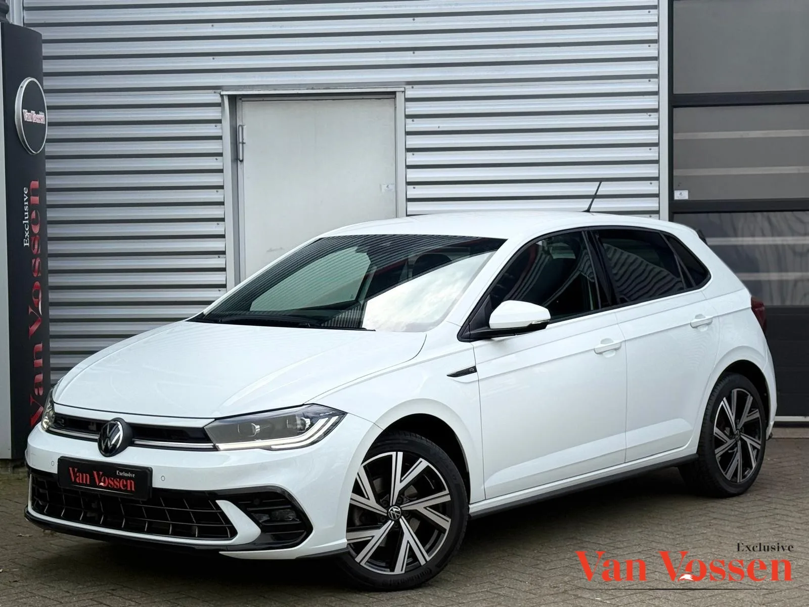 Volkswagen Polo (2022) — foto 1