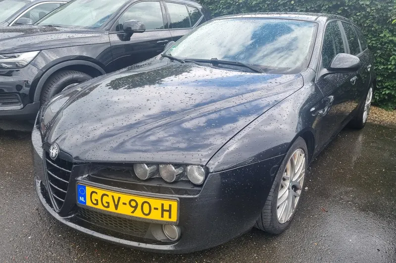 Alfa Romeo 159 Sportwagon (2010)