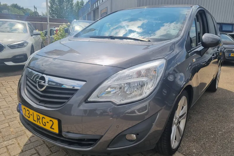 Opel Meriva (2010)