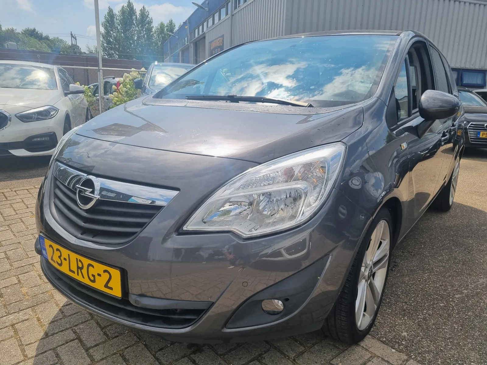 Opel Meriva (2010) — foto 1