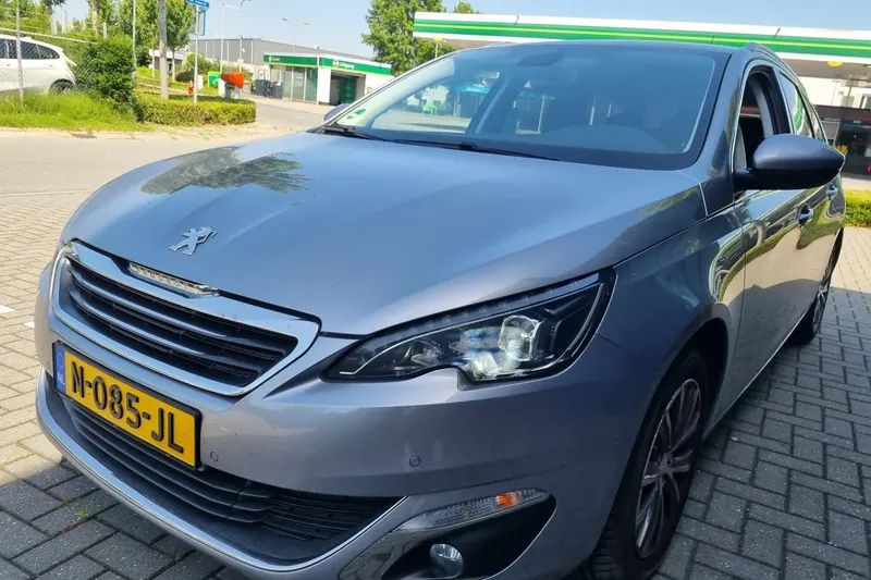 Peugeot 308 (2017)