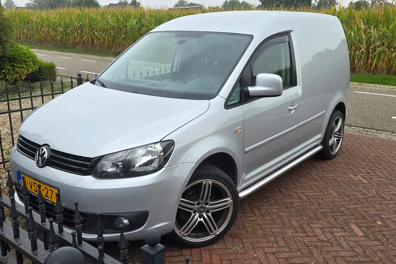 Volkswagen Caddy (2012)