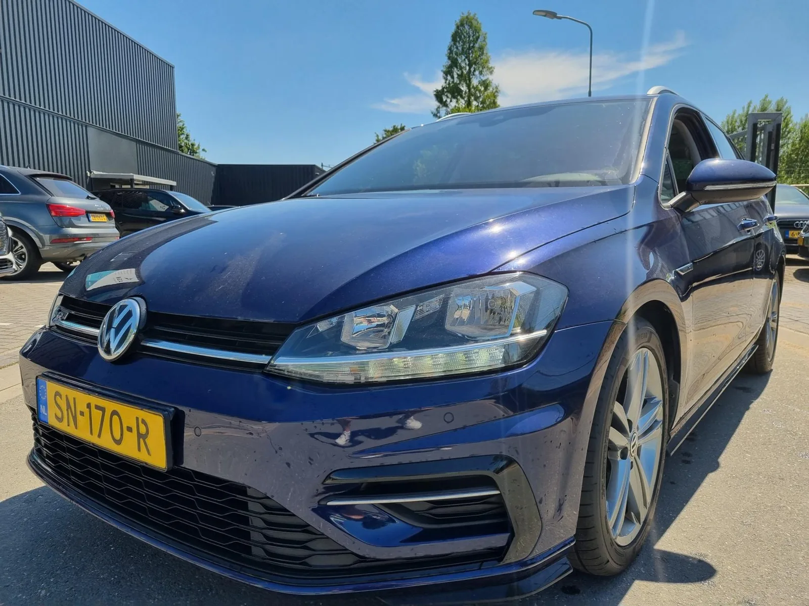 Volkswagen Golf (2018) — foto 1