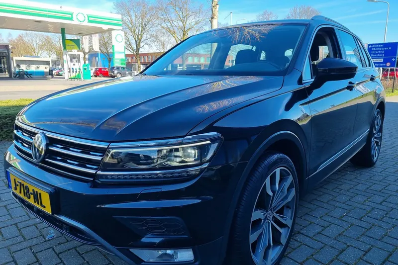 Volkswagen Tiguan (2016)