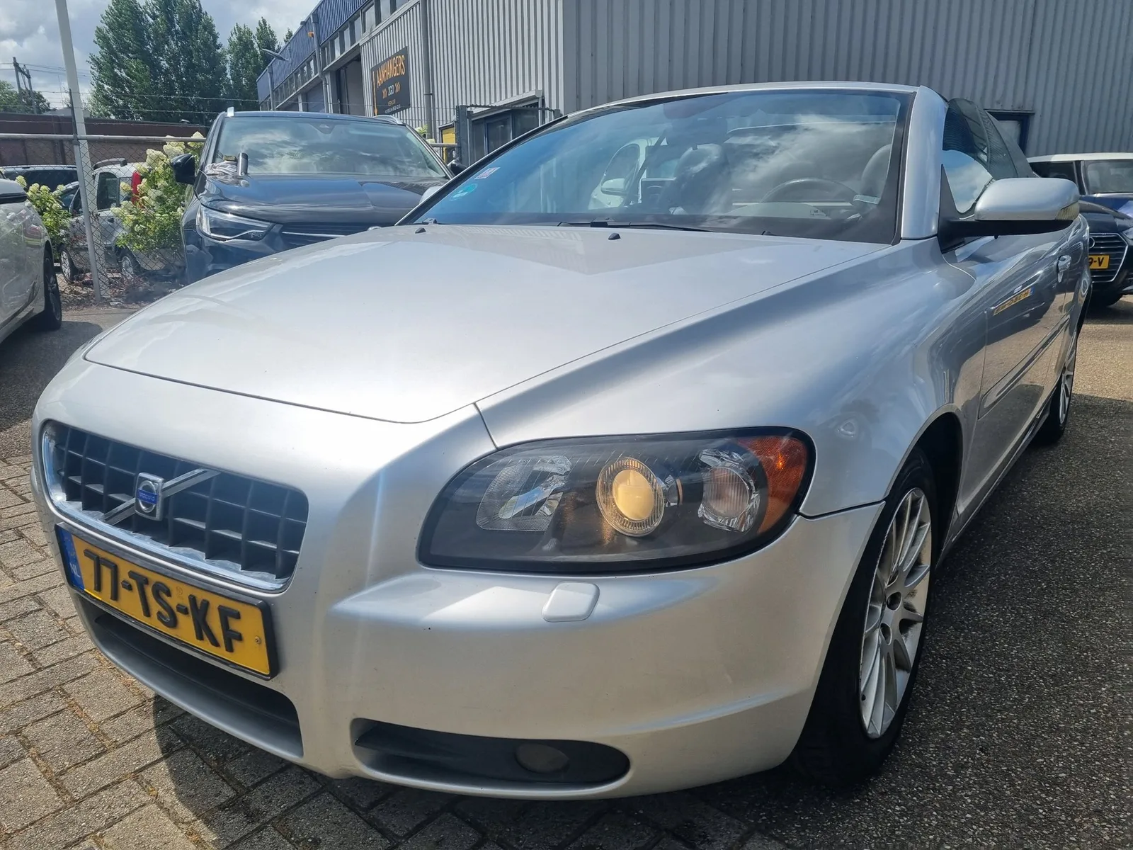 Volvo C70 (2007) — foto 1