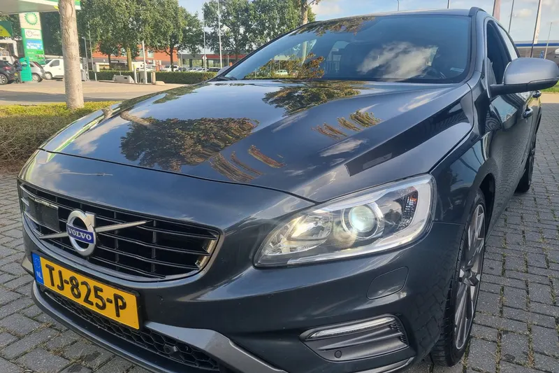 Volvo V60 (2017)