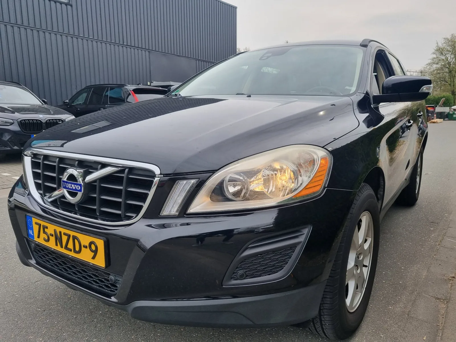 Volvo XC60 (2011) — foto 1