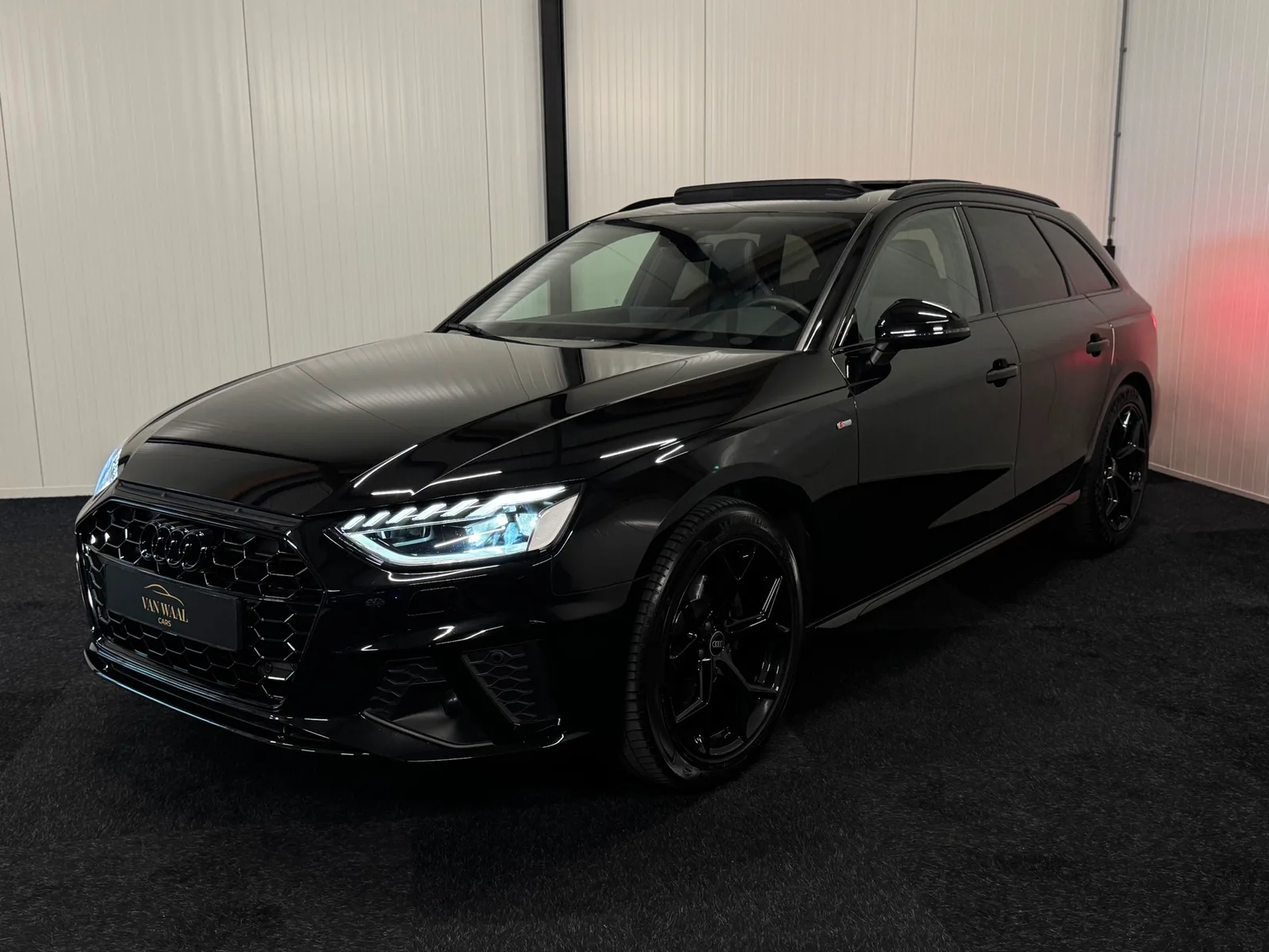 Audi A4 (2022) — foto 1