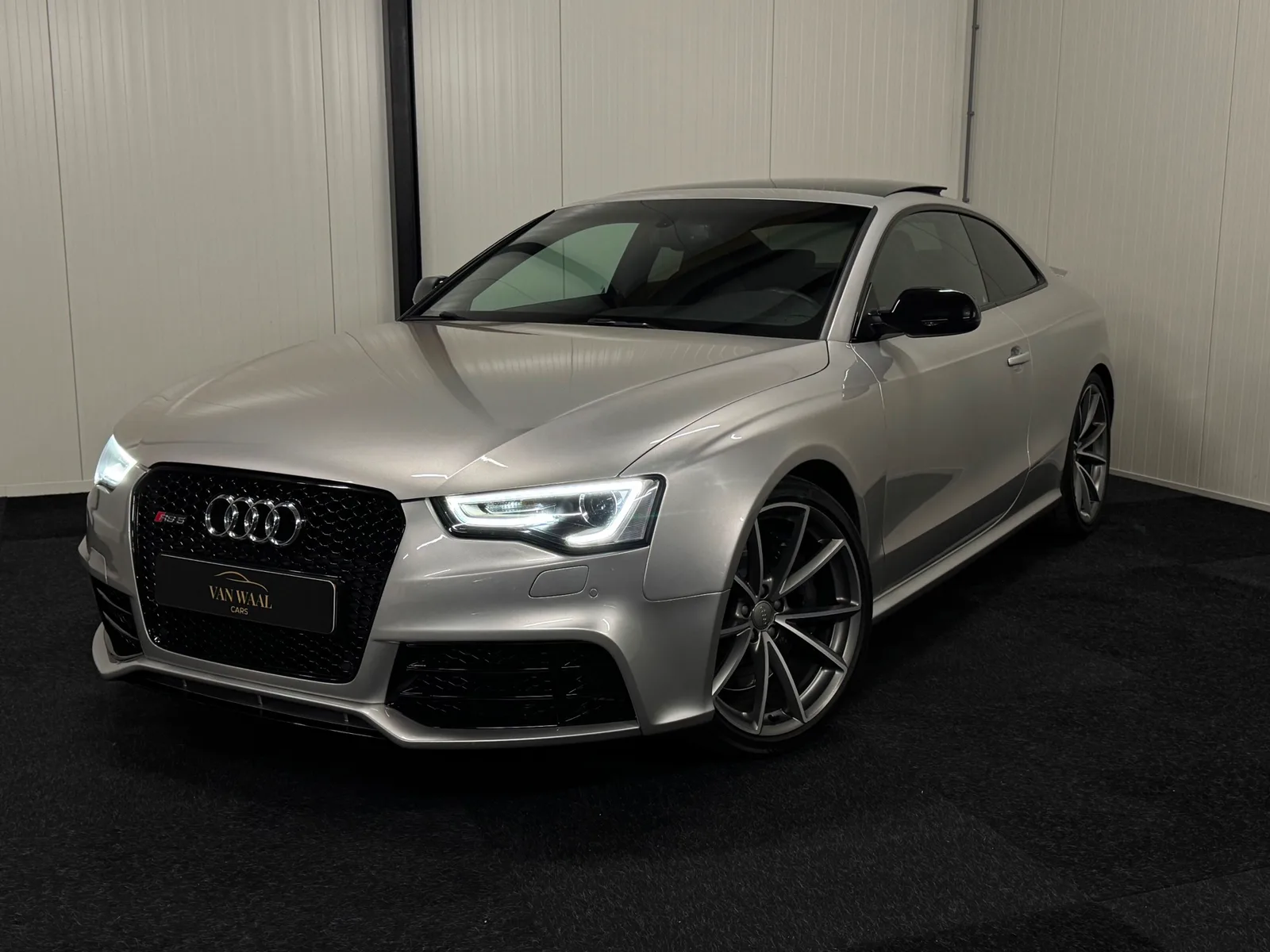 Audi RS 5 (2014) — foto 1