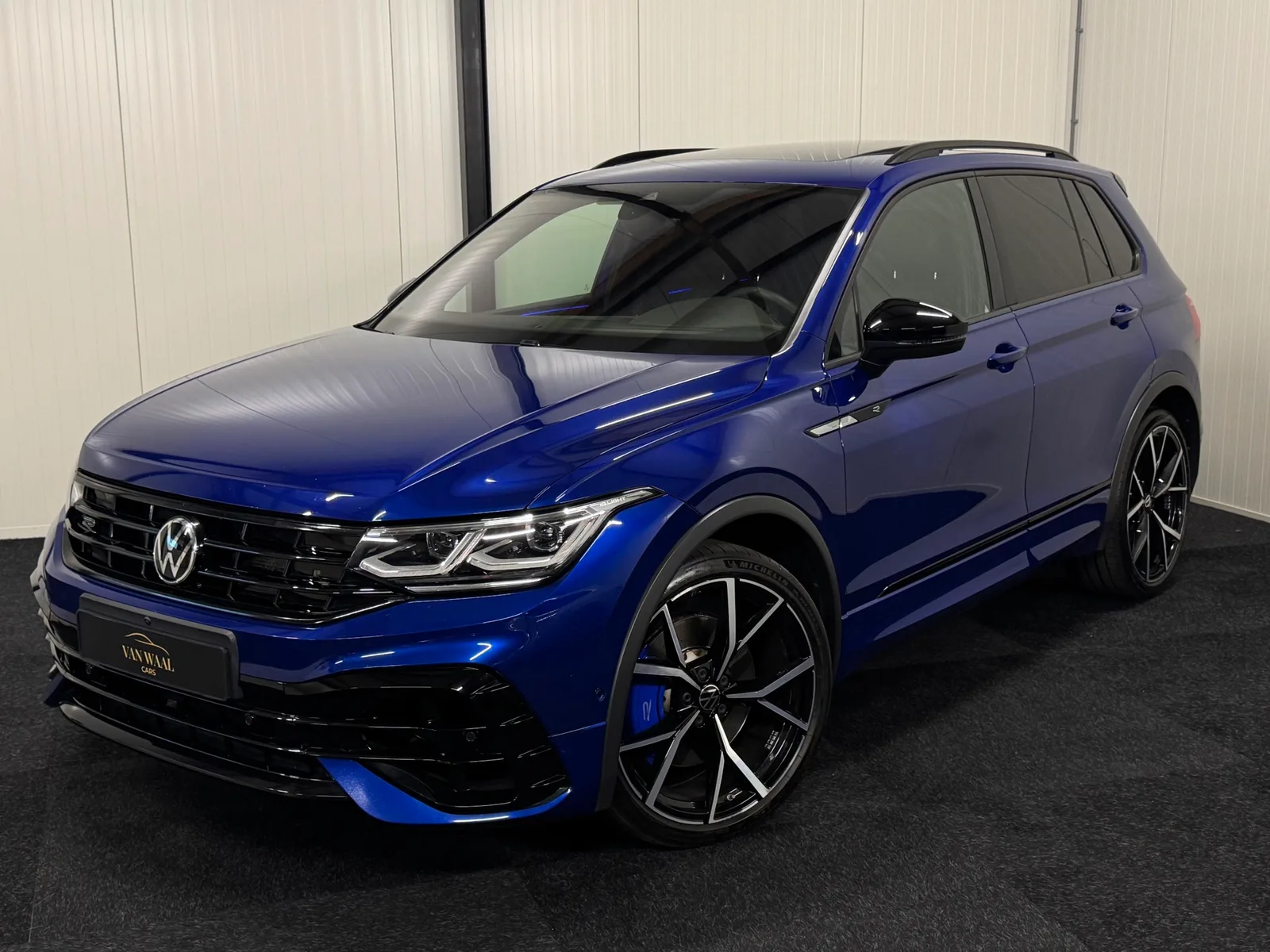 Volkswagen Tiguan (2022) — foto 1