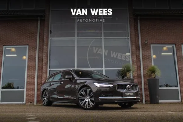 Volvo V90 (2021) — foto 1