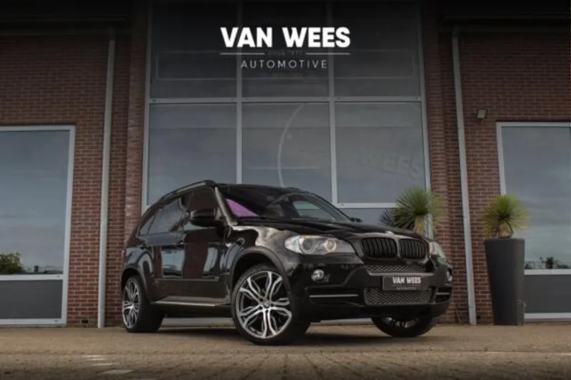 BMW X5 (2022)