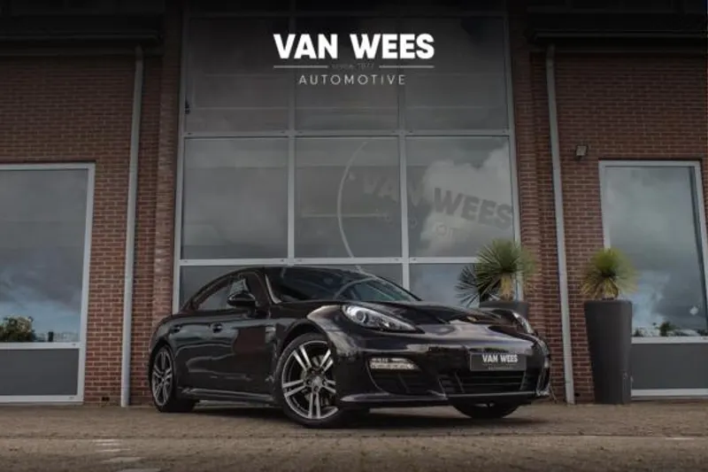Porsche Panamera (2013)