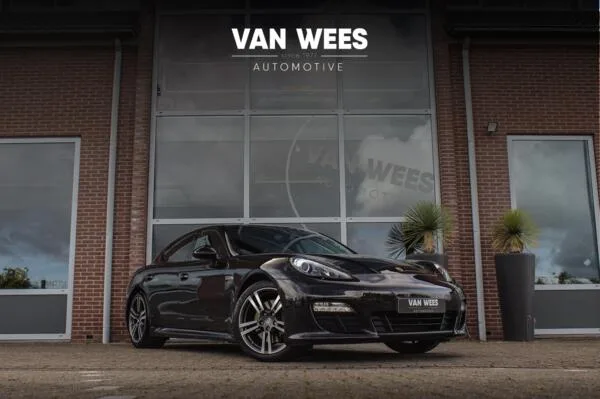 Porsche Panamera (2013) — foto 1