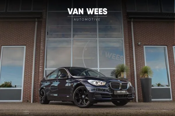 BMW 5-Serie (2015) — foto 1
