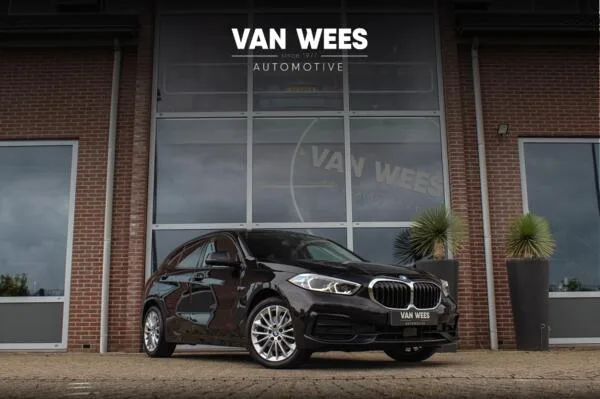 BMW 1-Serie (2023) — foto 1