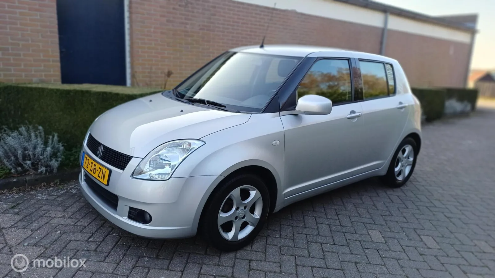 Suzuki Swift (2005) — foto 1