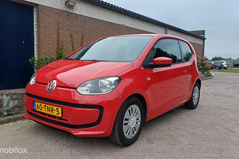 Volkswagen Up! (2012)