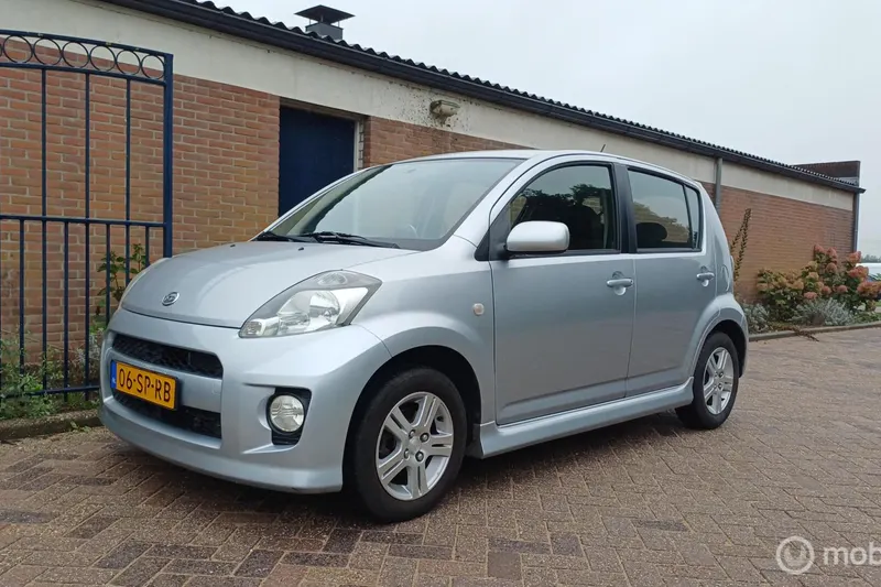 Daihatsu Sirion (2006)